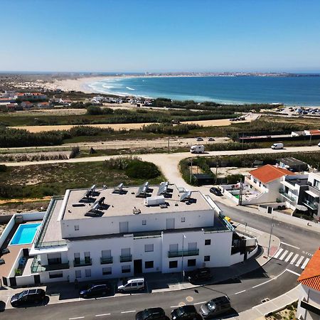 Beach & Surf Lovers Apartment With Ac - باليال المظهر الخارجي الصورة