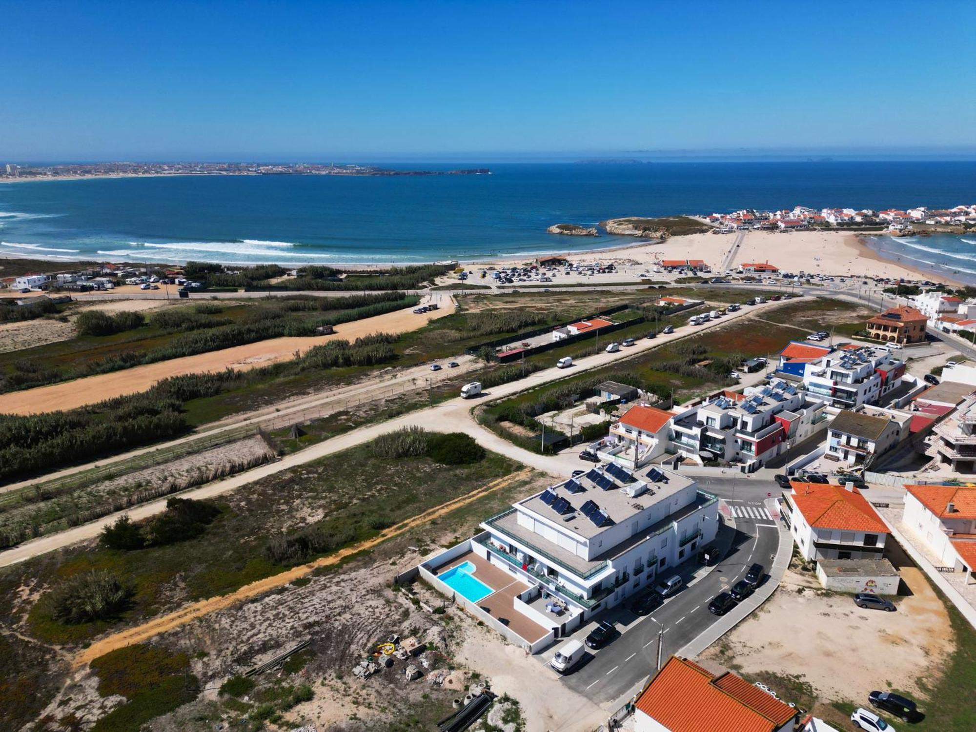 Beach & Surf Lovers Apartment With Ac - باليال المظهر الخارجي الصورة
