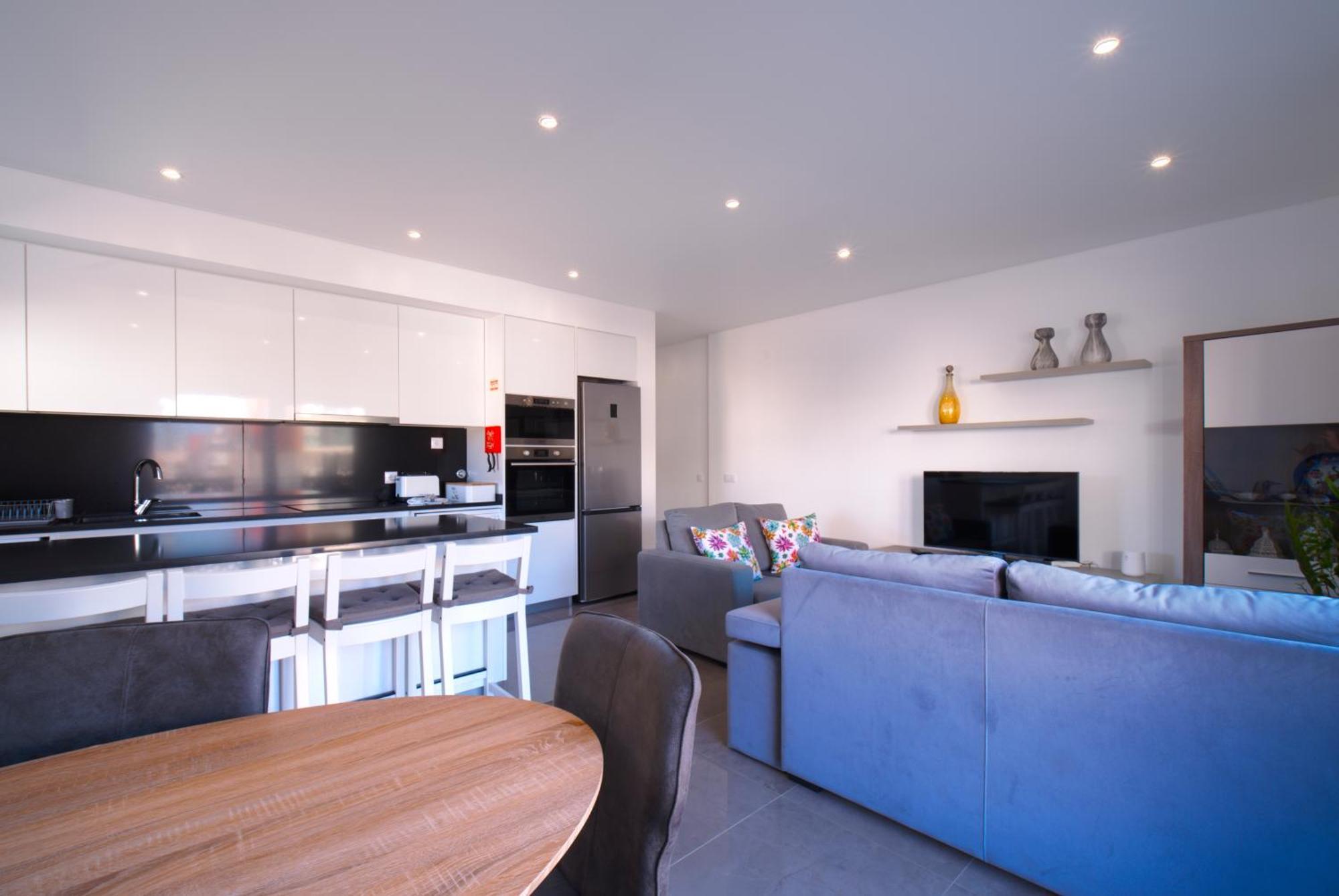 Beach & Surf Lovers Apartment With Ac - باليال المظهر الخارجي الصورة