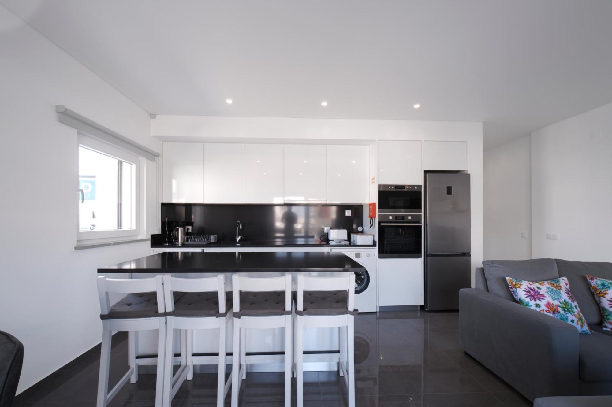 Beach & Surf Lovers Apartment With Ac - باليال المظهر الخارجي الصورة